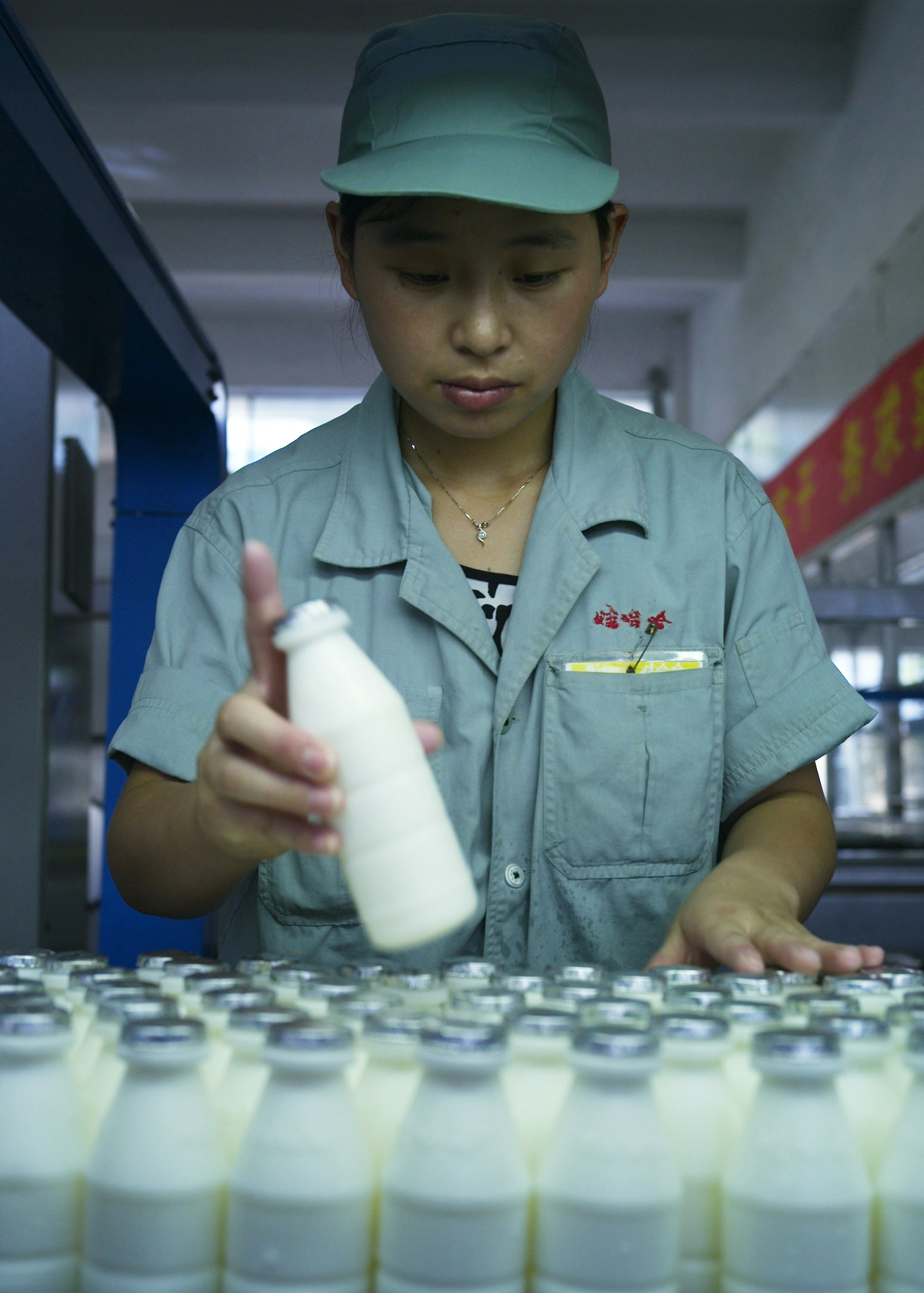 Потенциално заразените млека се изтеглят от редица държави