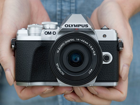 Olympus OM-D E-M10 Mark III