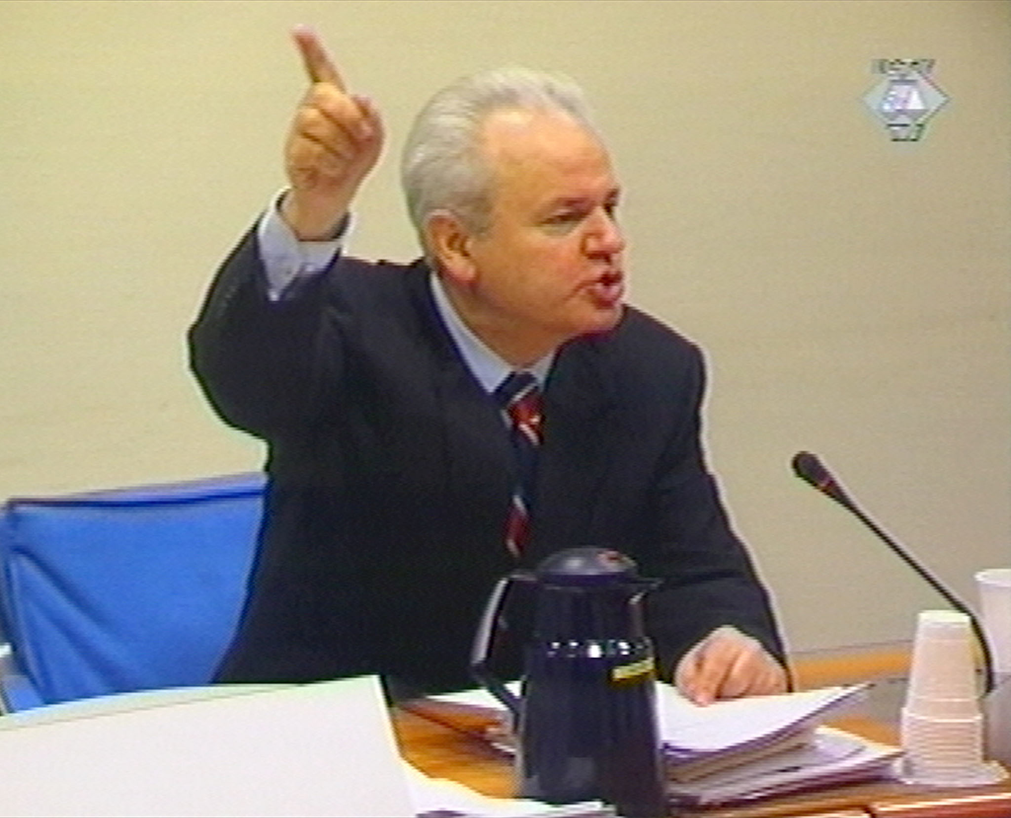 Станишич бил "страховит шеф на тайната полиция" на Слободан Милошевич (на снимката)