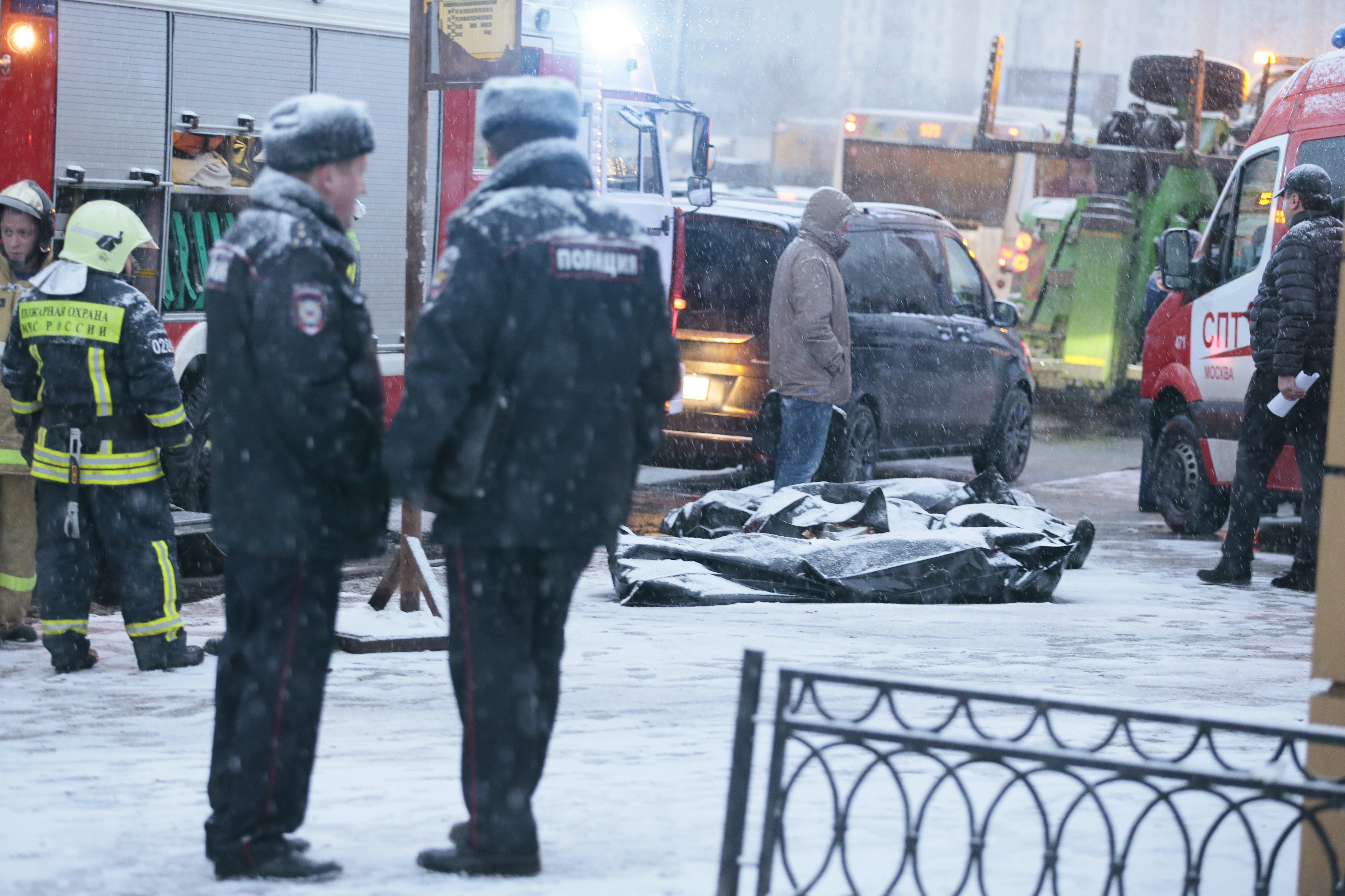 Градки автобус се вряза в подлез в Москва, 4-ма загинаха