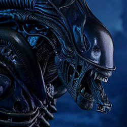 Следващата част на „Пришълецът” се отлага