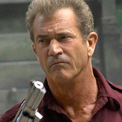 Проектът на Мел Гибсън „Професорът и безумецът” с проблеми