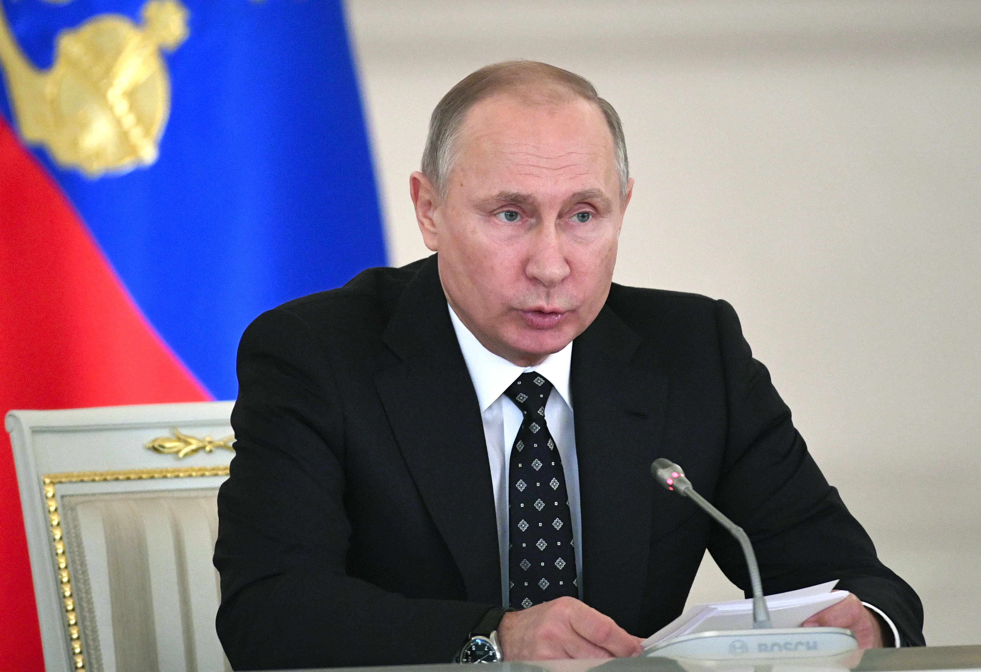 Президентът на Русия Владимир Путин готов да върне бойна техника на Украйна