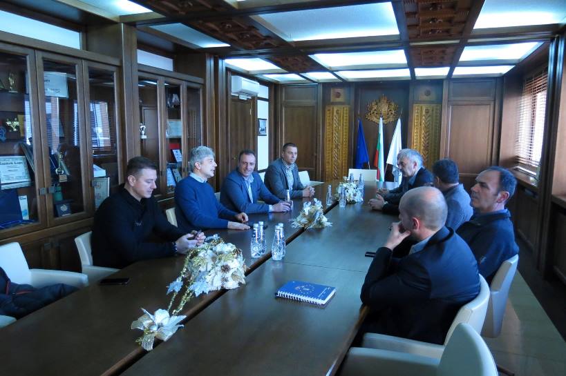 Среща на министър Нено Димов с кмета на Банско Георги Икономов
