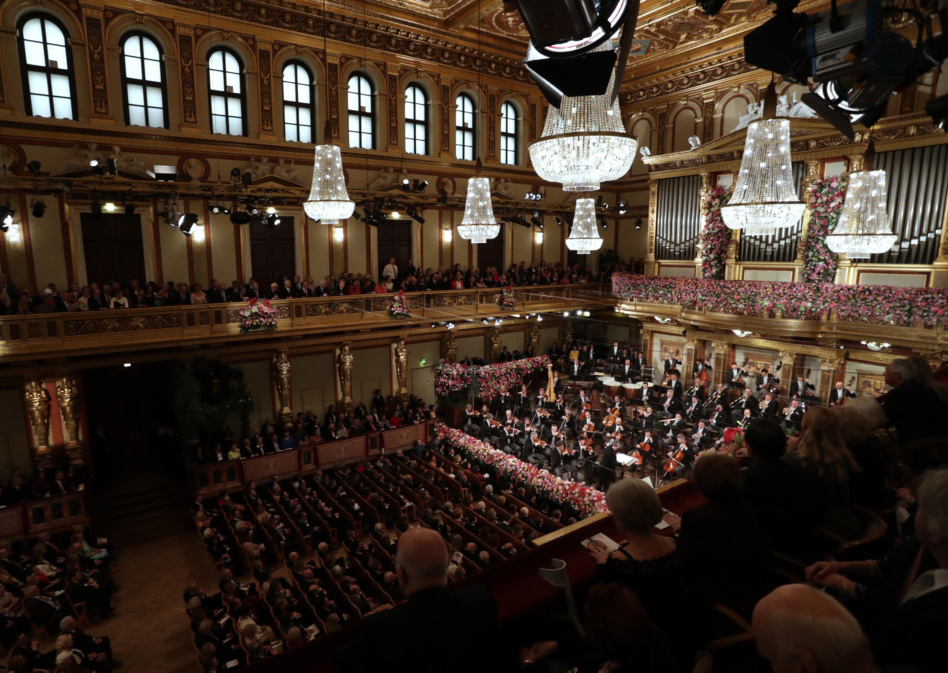 Залата ”Музикферайн”, където се провежда Новогодишният концерт на Виенската филхармония