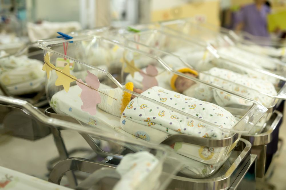 4 бебета с рекордни размери родени за 4 дни