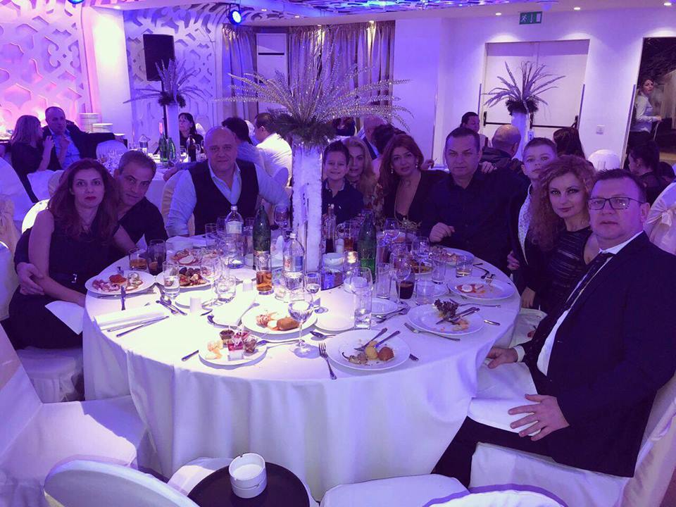 Венета Райкова посрещна 2018 г. със семейството си и приятели в Сърбия
