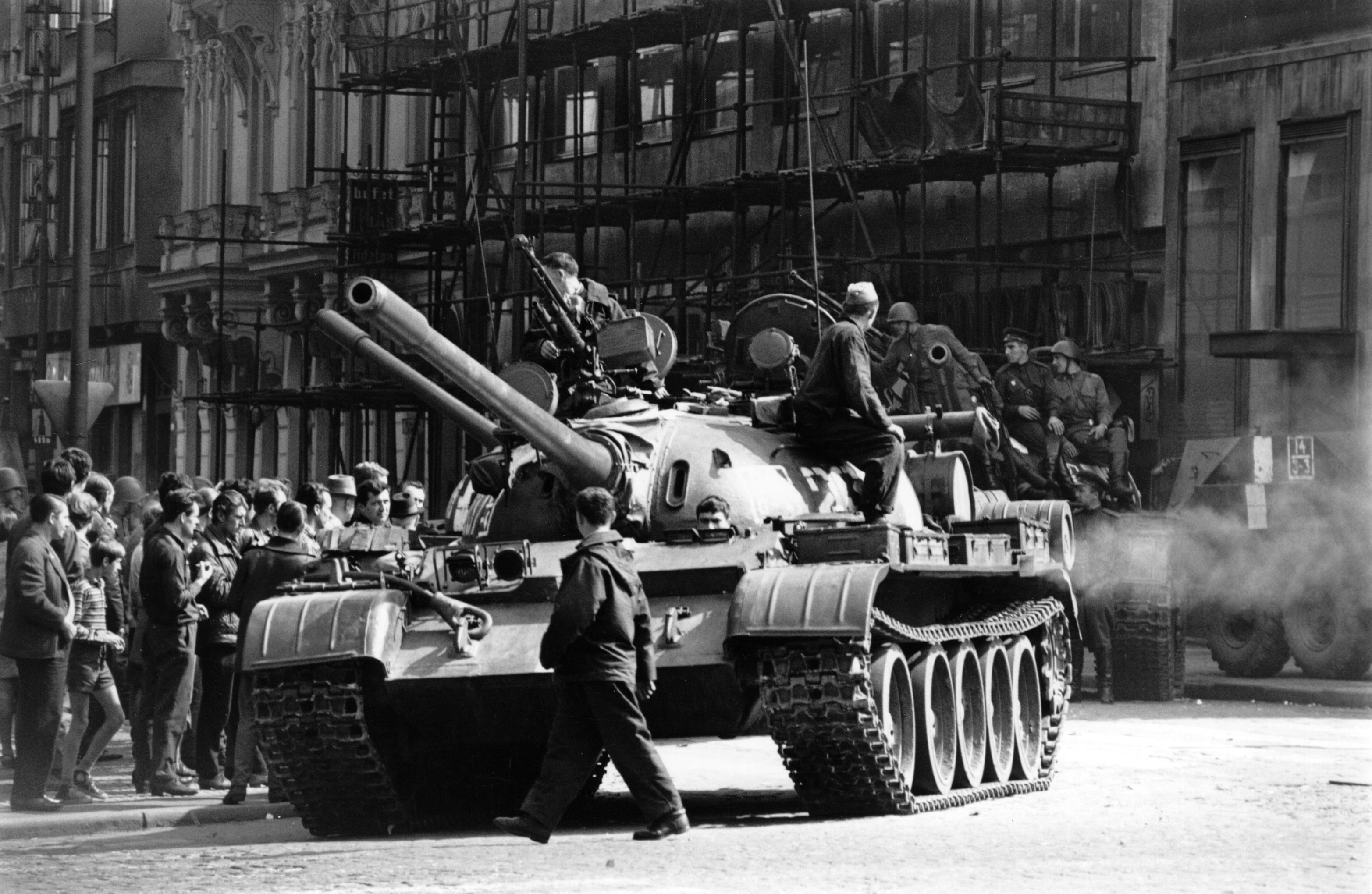 Преди 50 г. започна смазаната с танкове Пражка пролет