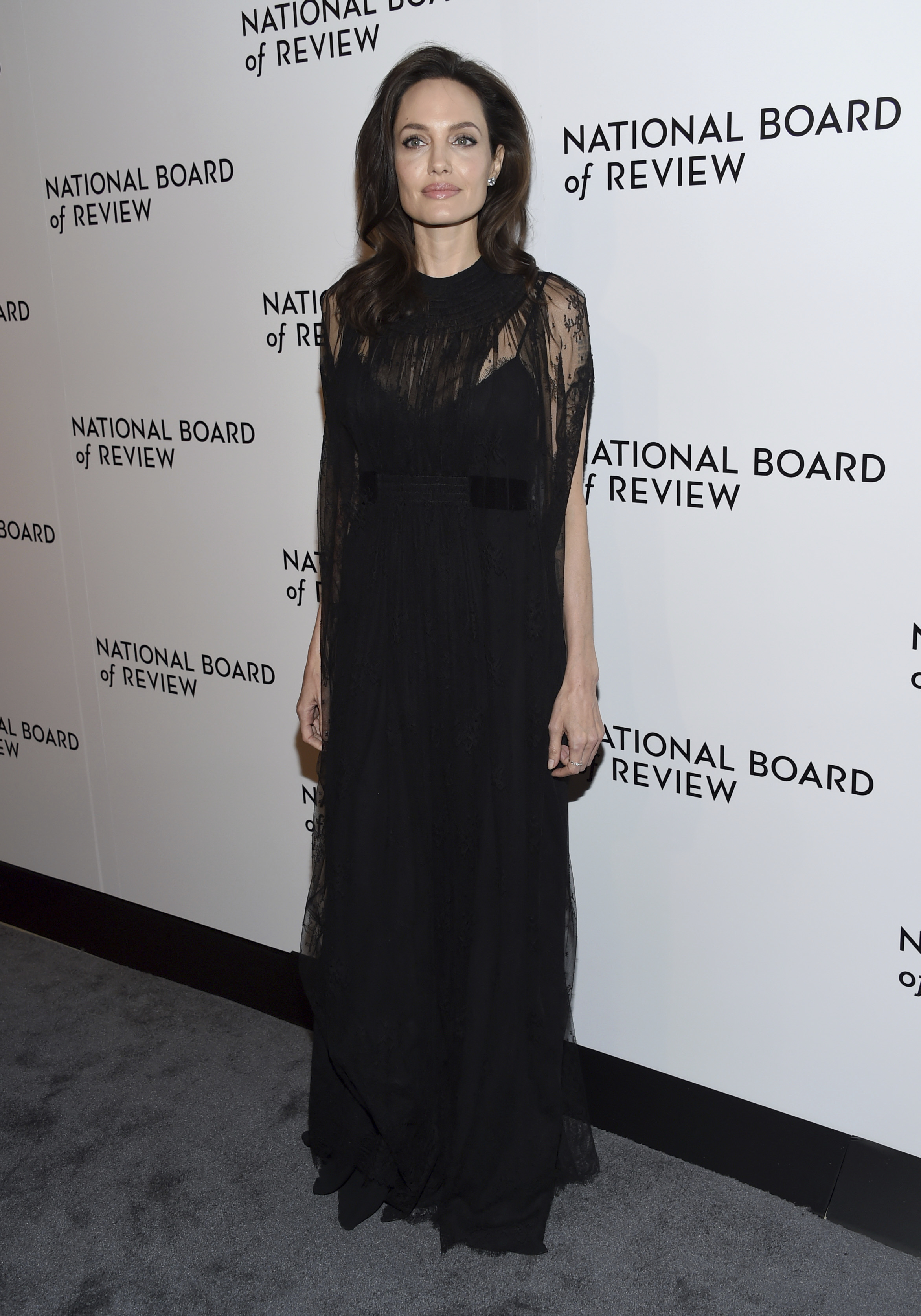 Анджелина Джоли на наградите на националния съвет на кинокритиците