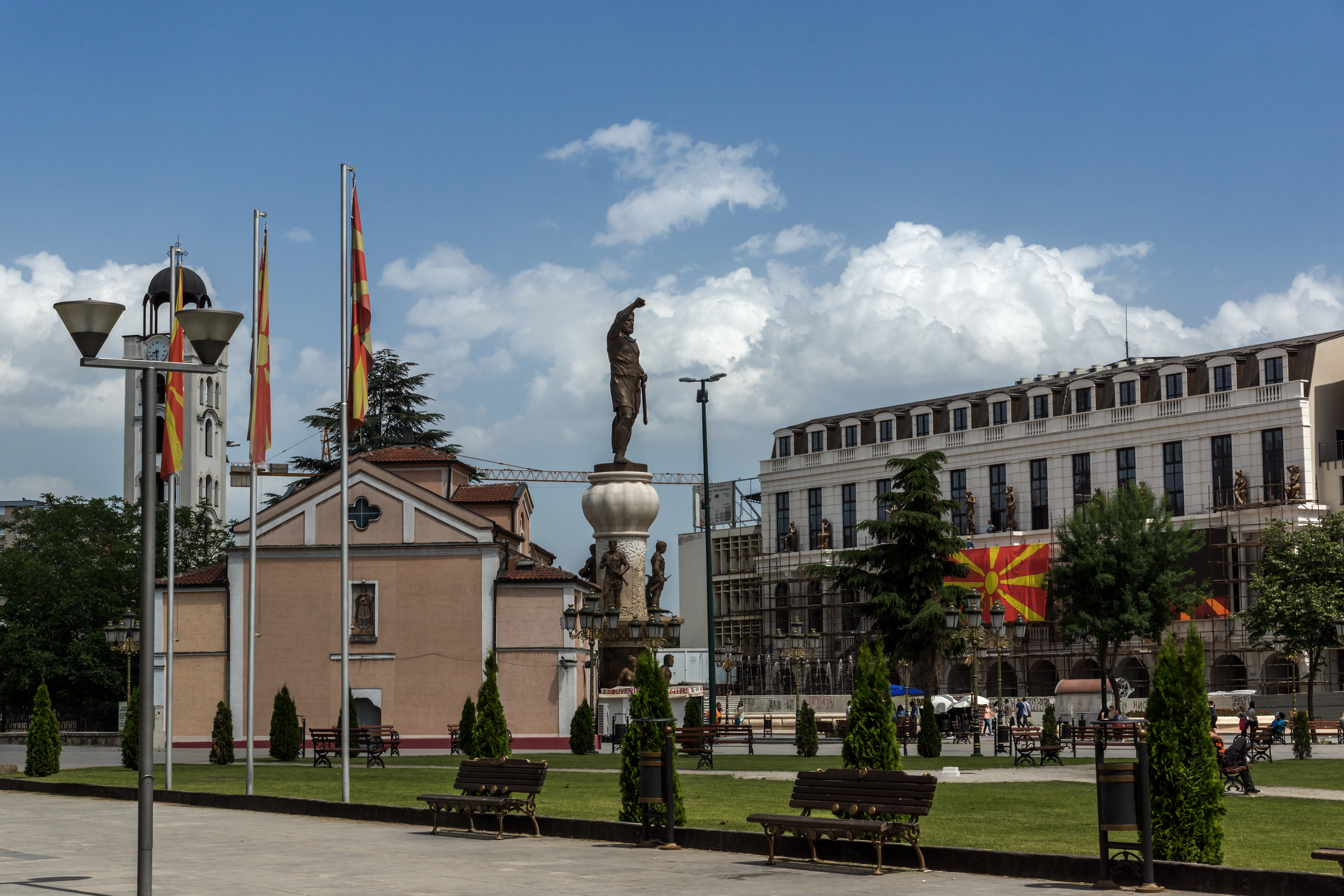 Албанският стана официален език в Македония