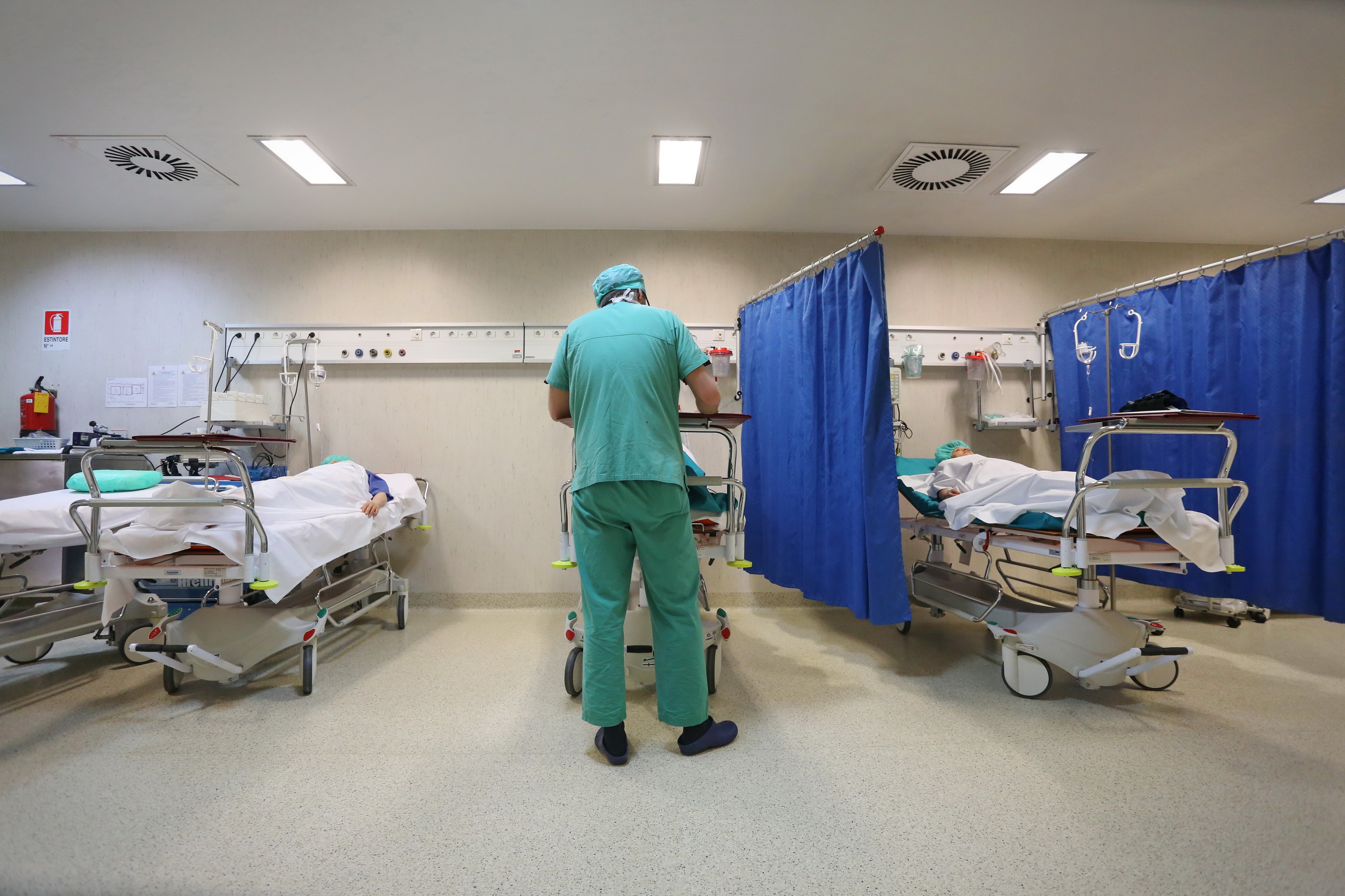 Спешните отделения на повечето британки болници изпитват недостиг на средства и се задъхват от работа