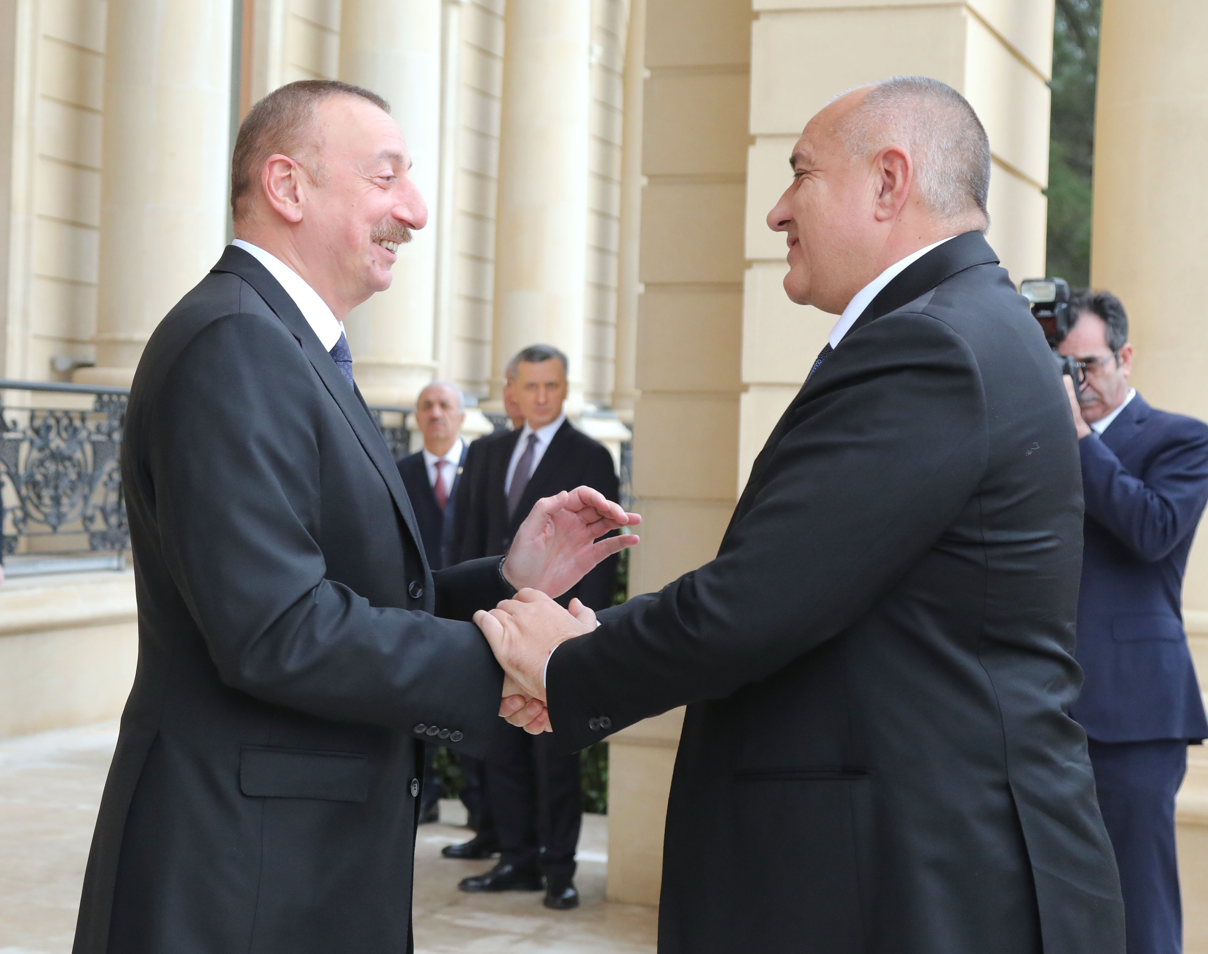 Азербайджан ще газифицира България