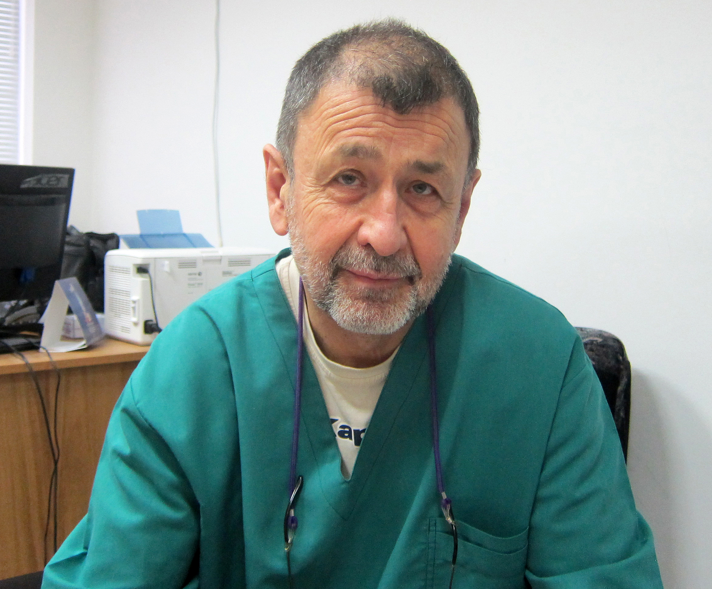 Доц. д-р Йордан Попов, д.м., национален консултант, ръководител на Акушеро-гинекологична клиника при Университетска болница ”Д-р