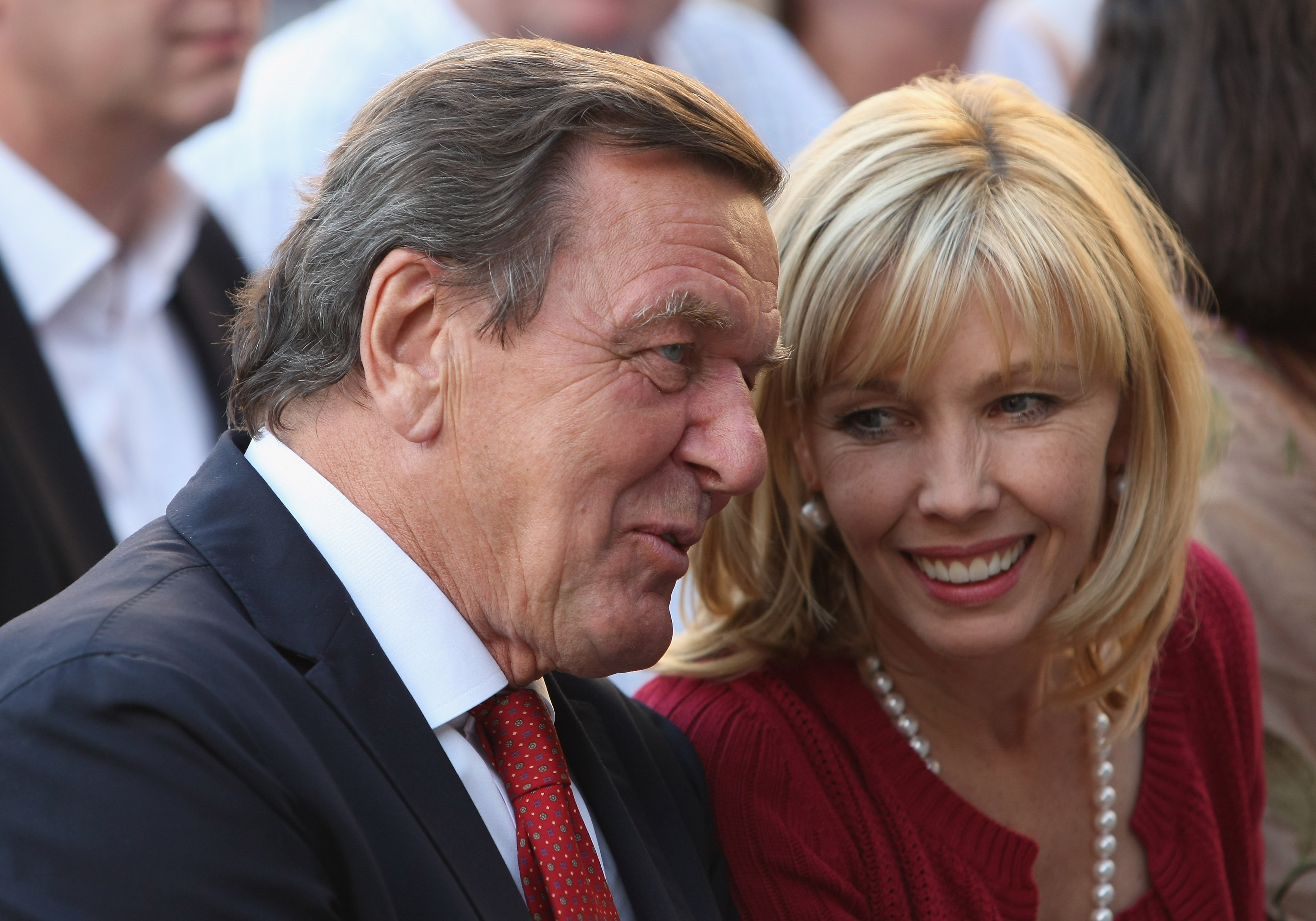 Герхард Шрьодер със съпругата си Дорис Шрьодер-Кьопф