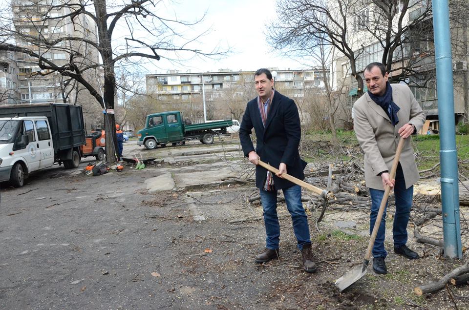 Общински паркинг за 132 места строят в Пловдив