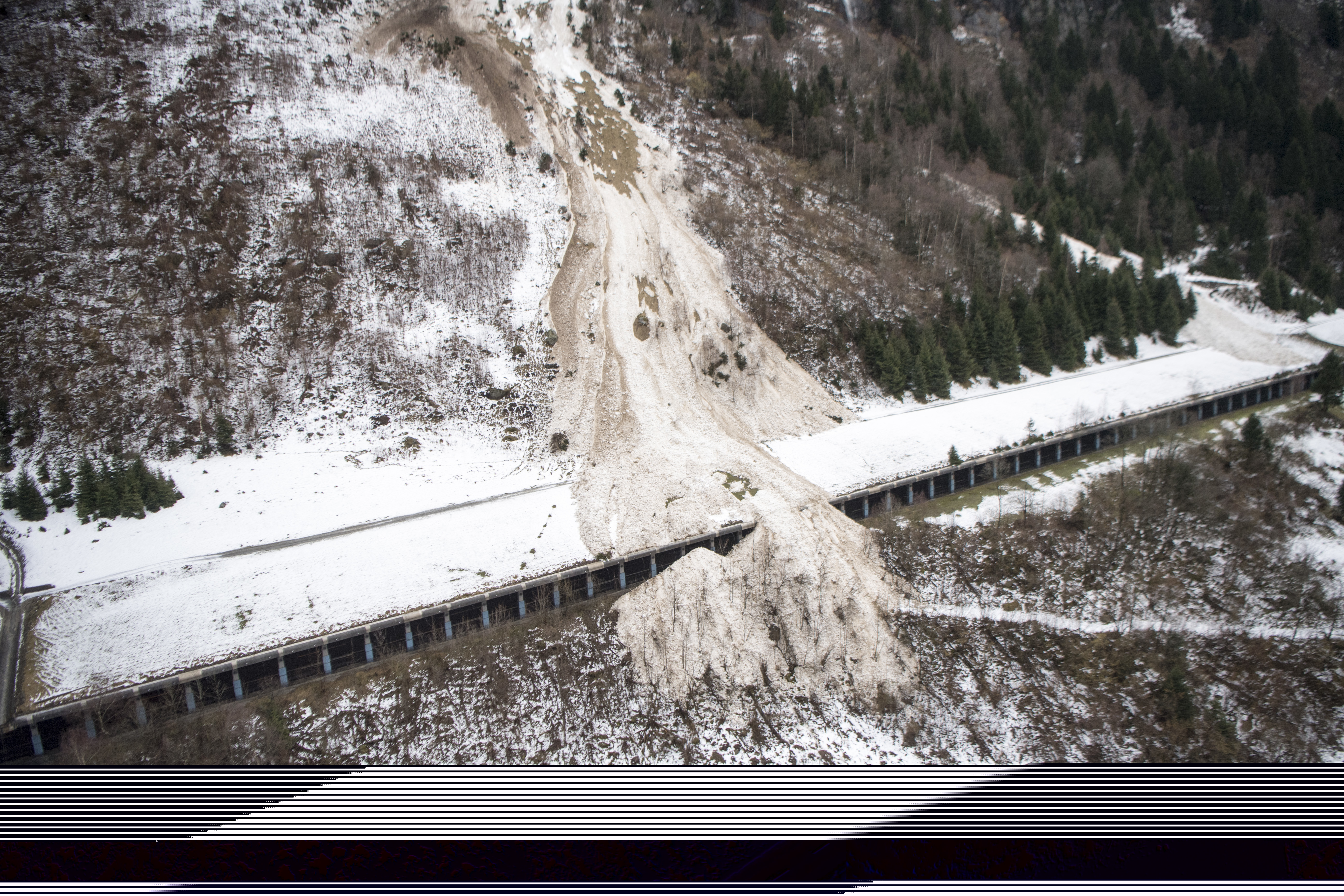 Наводнения и риск от лавини в Западна Европа (снимки)