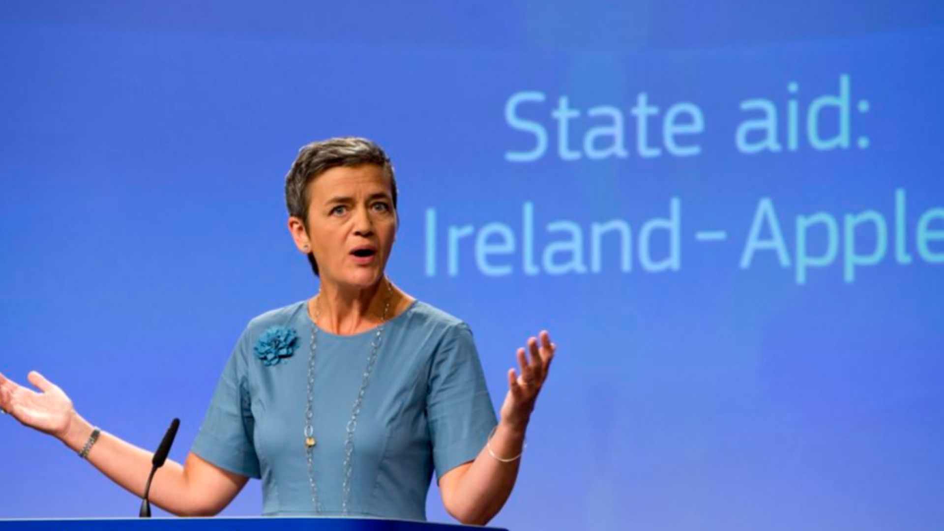 Европейската комисия е започнала щателна проверка на сделката до която