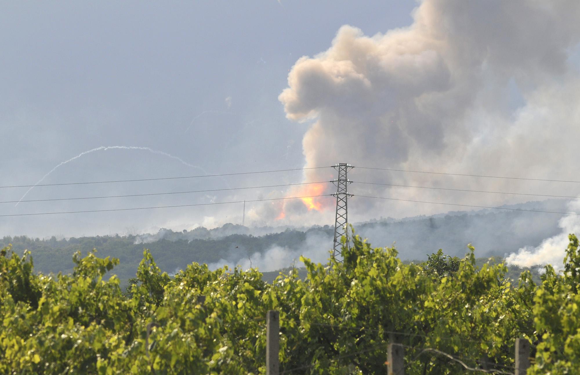 Трима отиват на съд за взривовете край Петолъчката