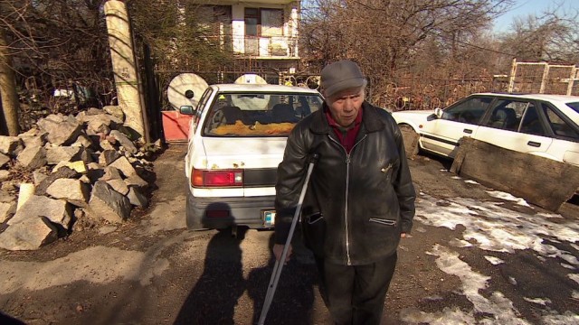 85-годишният Йордан Бонев останал без пари дори за хляб
