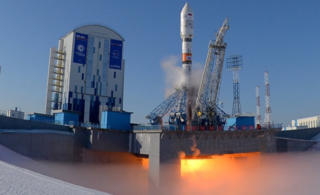 Русия с трето успешно изстрелване от новия космодрум, прати в орбита 11 сателита (видео)