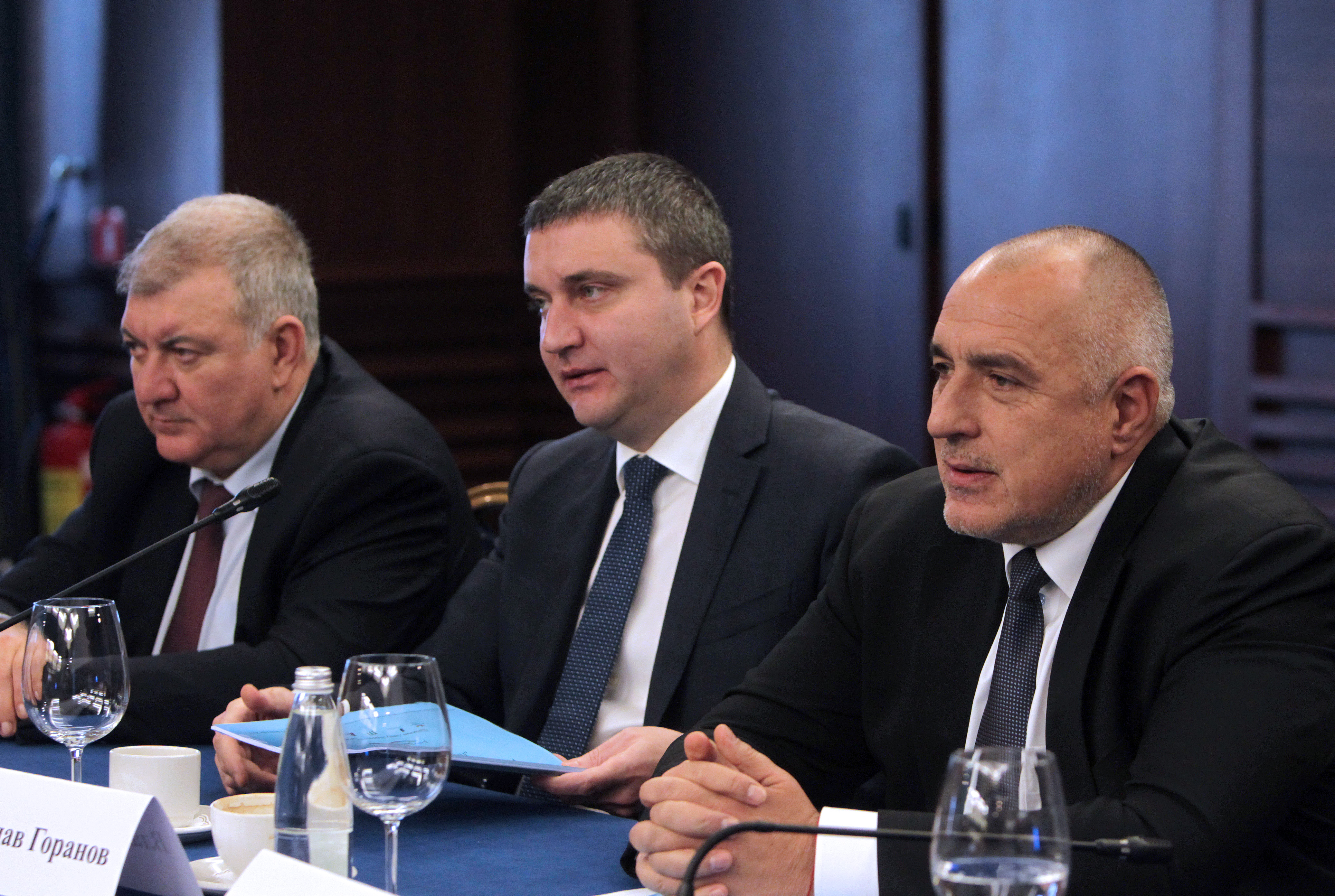 Общата цел е да поддържаме стабилна финансова перспектива и да пълним нашия бюджет, каза Владислав Горанов
