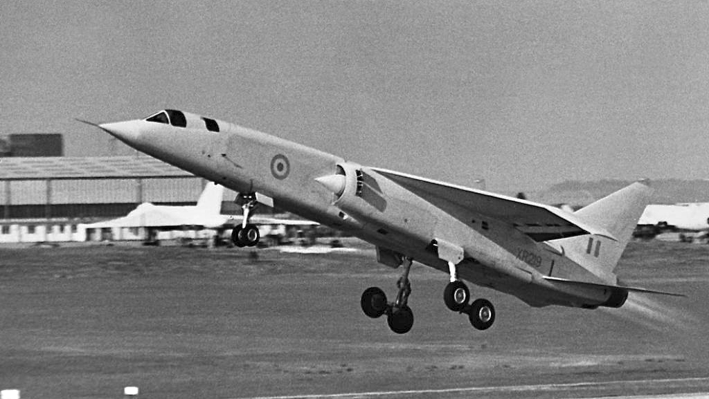 TSR-2