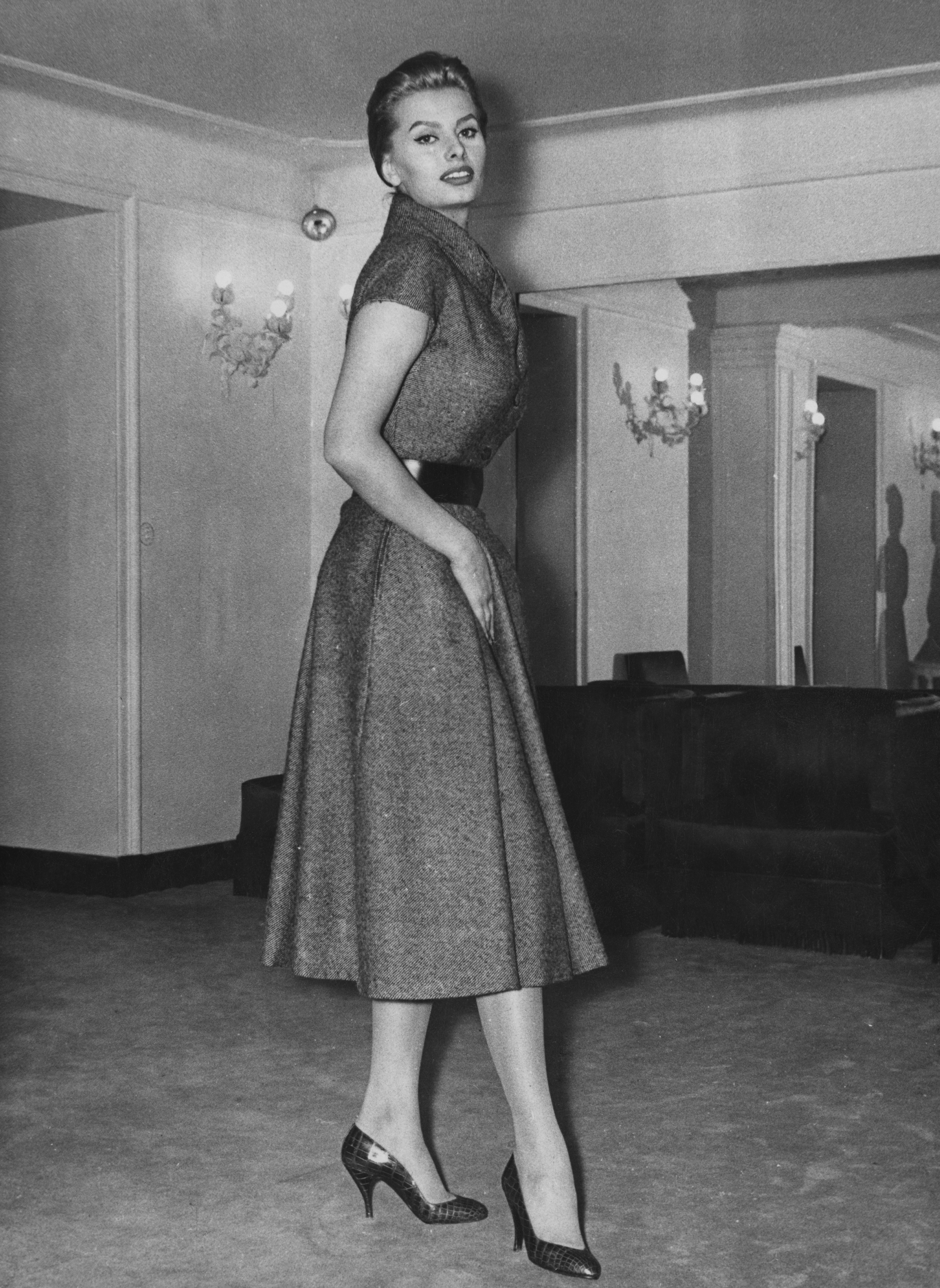 София Лорен в тоалет от новата колекция на Dior (1956)