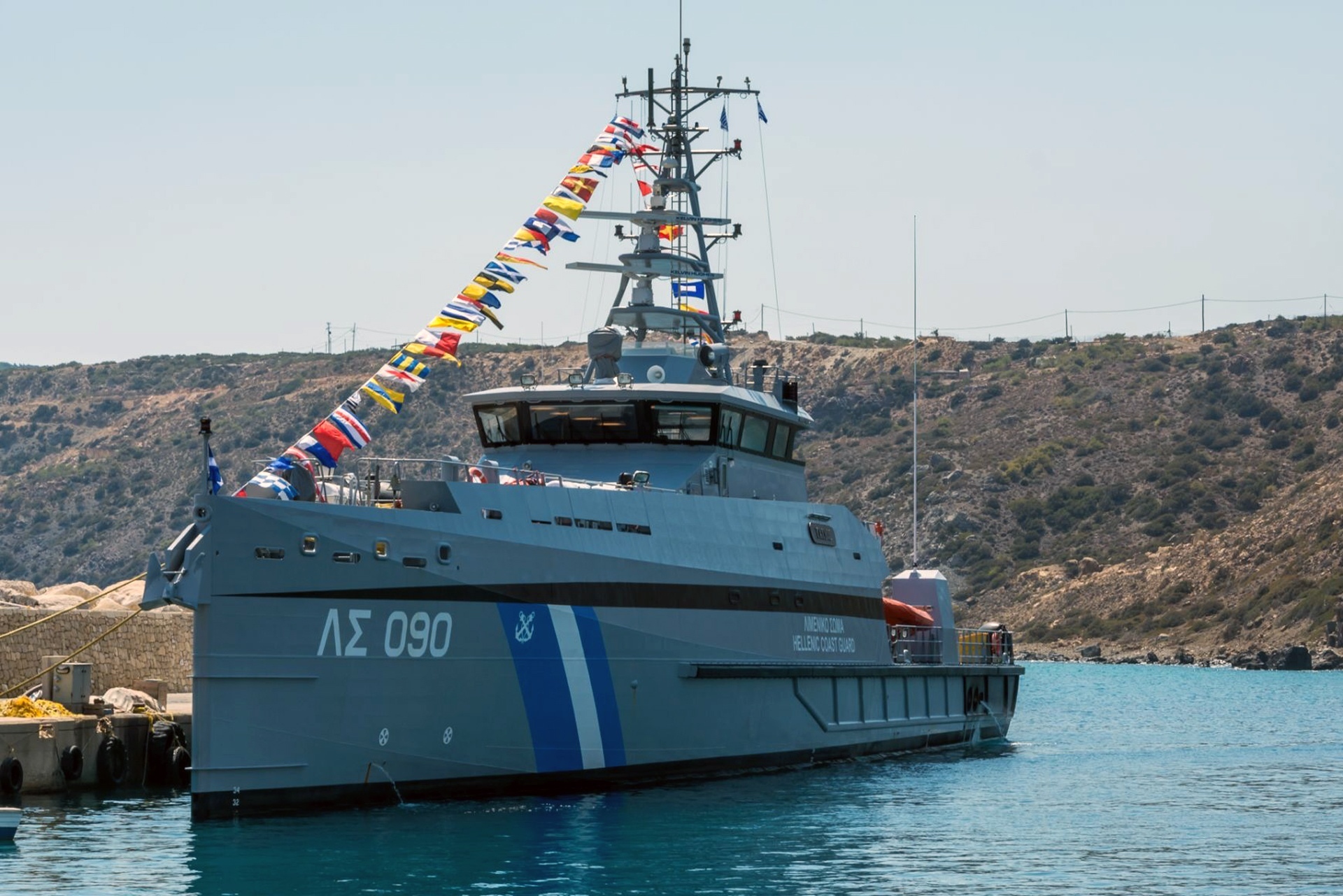 Гръцкият кораб „Гавдос” е понесъл щети след удара на турския кораб