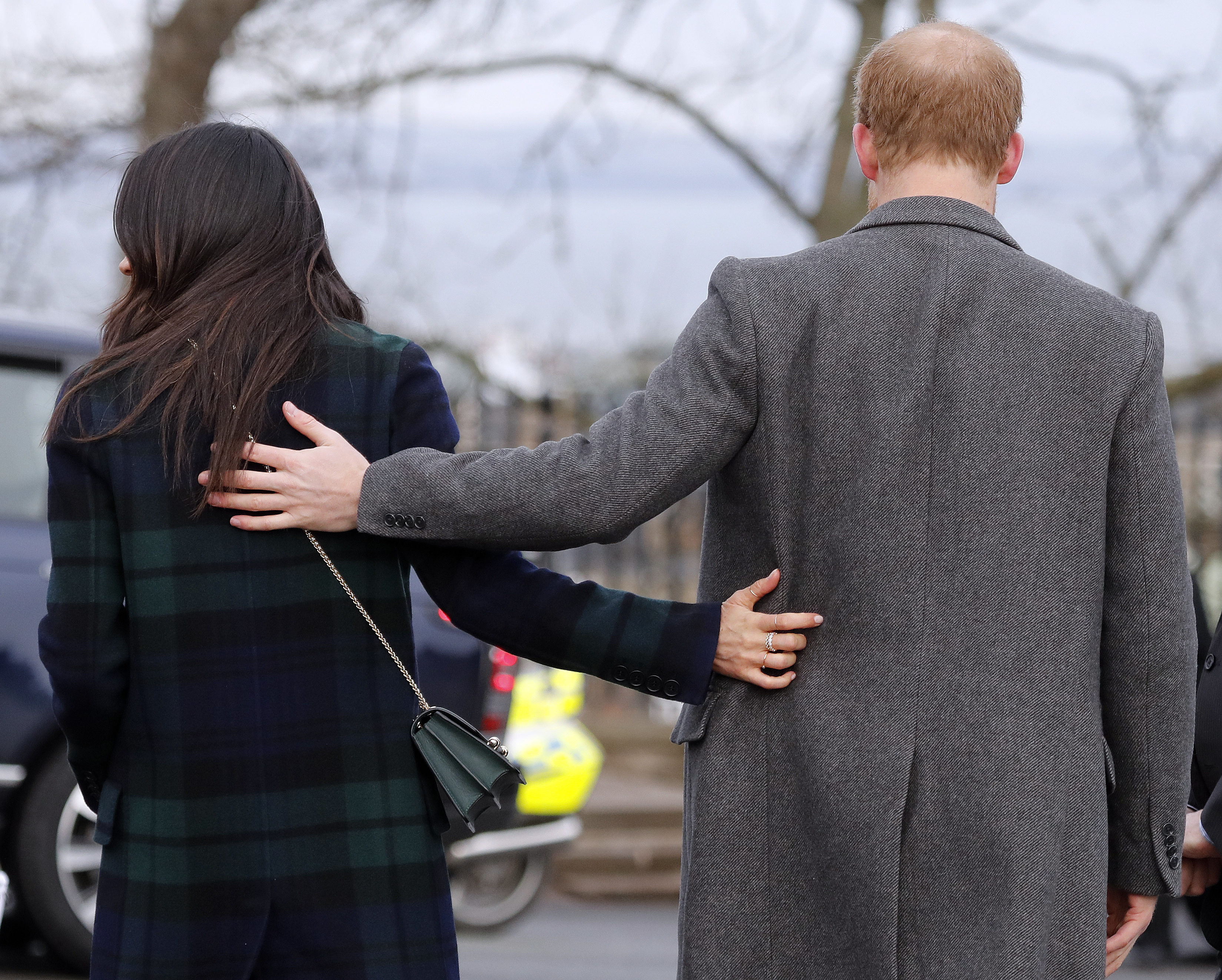 Меган Маркъл и принц Хари започнаха визитата си в Шотландия