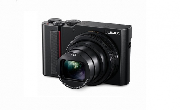 Panasonic представя нов водещ модел туристически фотоапарат с мощно 15-кратно оптично приближаване и 4K възможности