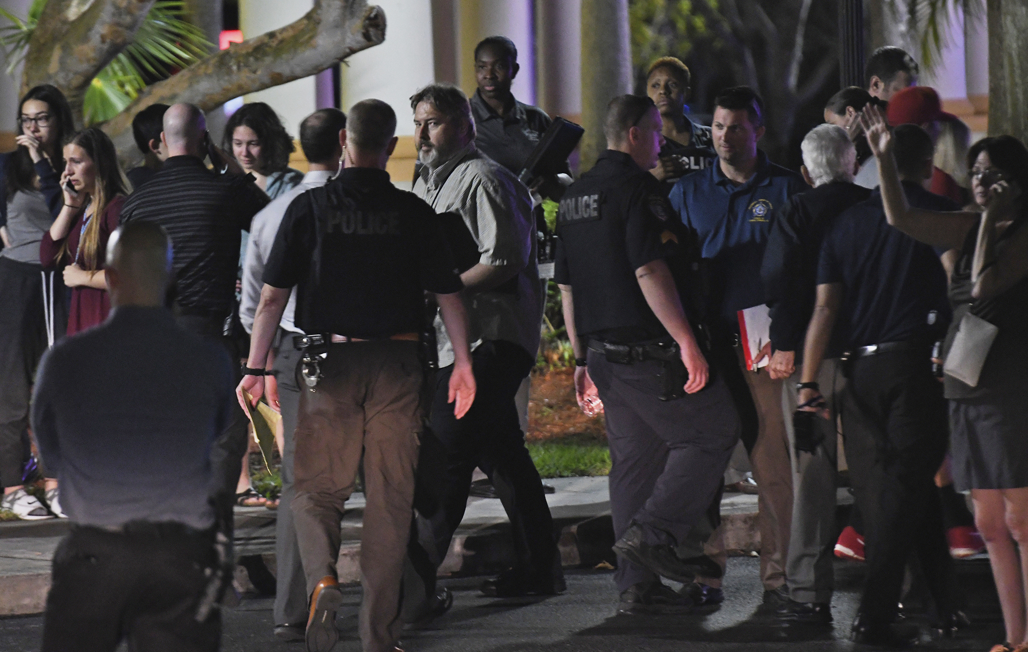 Наша сънародничка за стрелбата във Флорида: Страшно беше