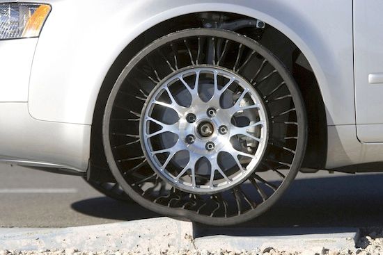 Имат ли бъдеще пневматичните гуми?
