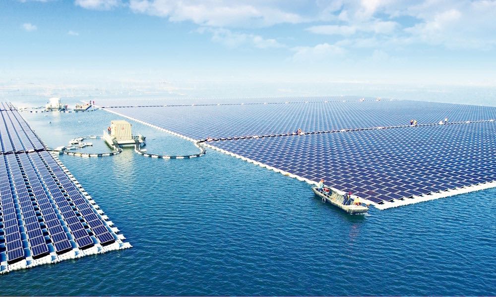Холандският соларен парк ще е разположен върху водната повърхност