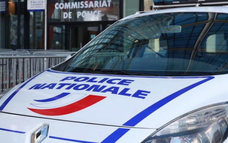 Френската полиция издирва нападателя