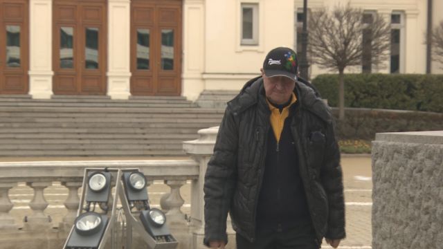 Радко Рангелов се появи пред парламента с желание да се бори срещу строежите