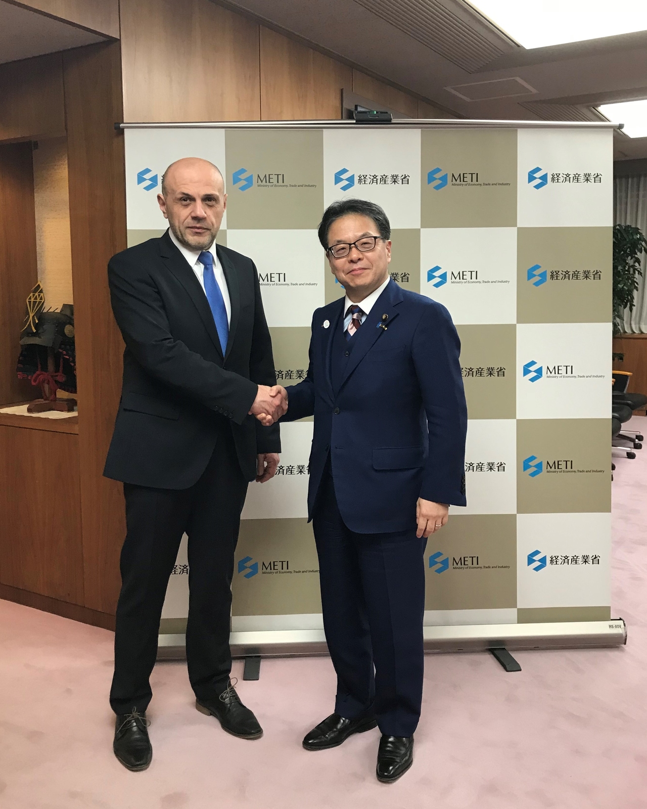 Стягат съвместен бизнес форум с Япония