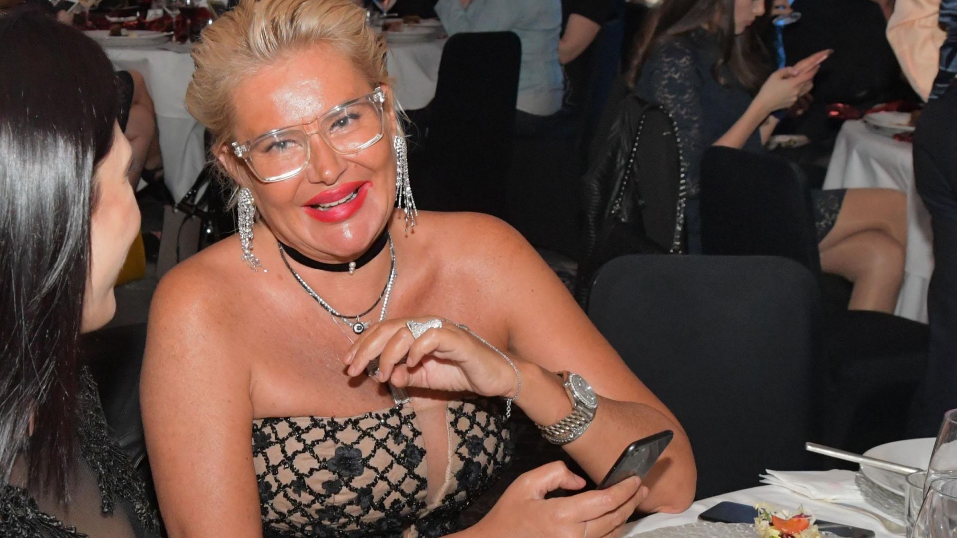 Съпругата на хотелиера Ветко Арабаджиев Маринела която е задържана