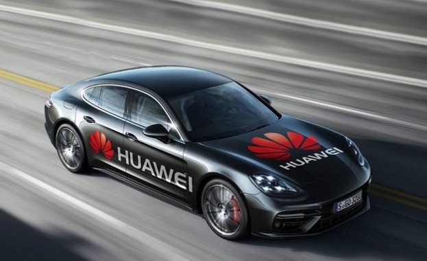 Движени от иновациите: Huawei демонстрира първата кола, която се управлява от смартфон с изкуствен интелект