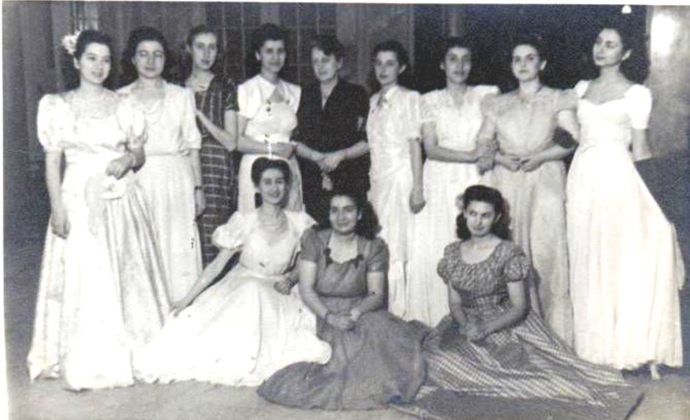 Млади жени в Анкара през 1948 г.