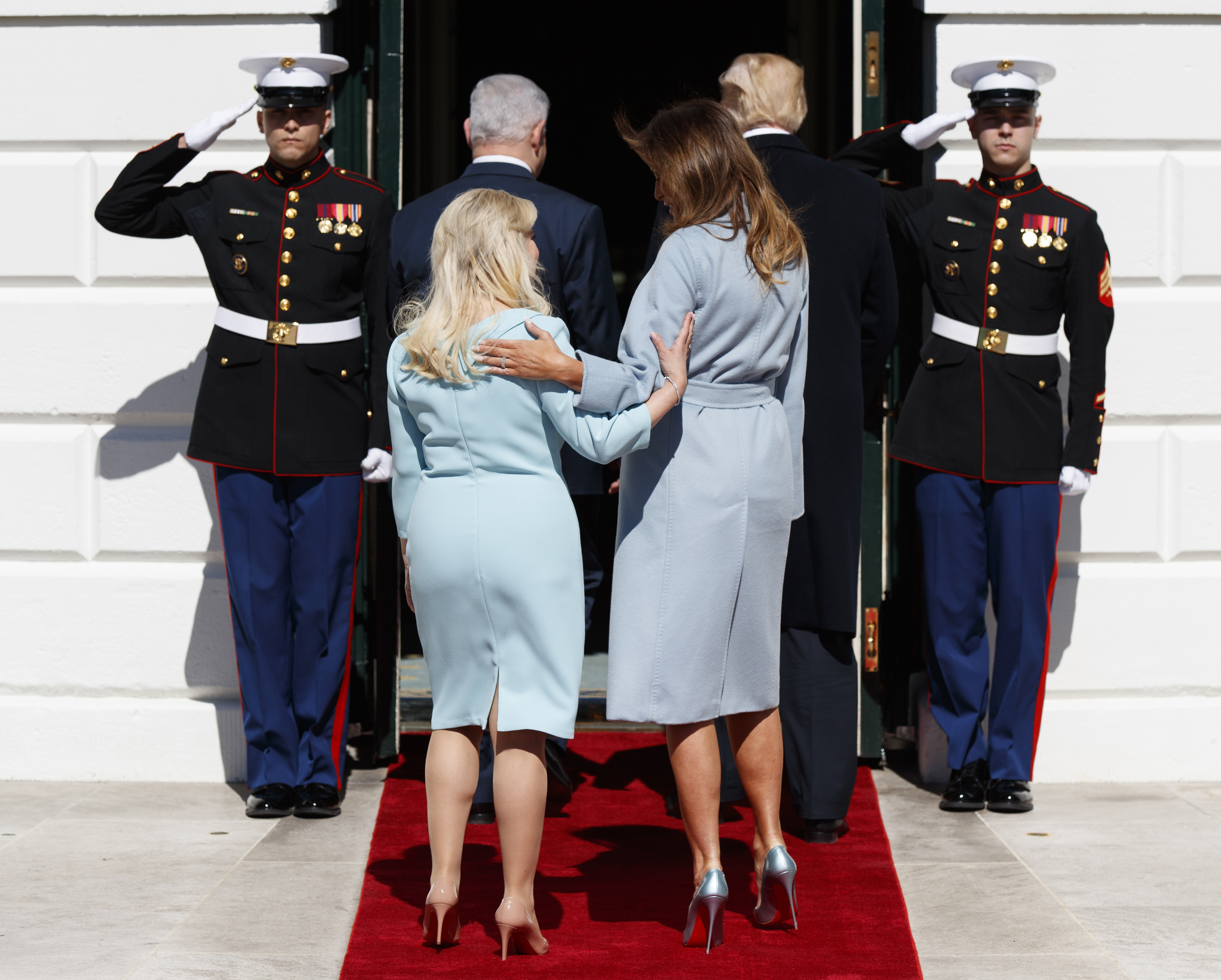 Мелания Тръмп и Сара Нетаняху се облякоха в бледосиньо във Вашингтон