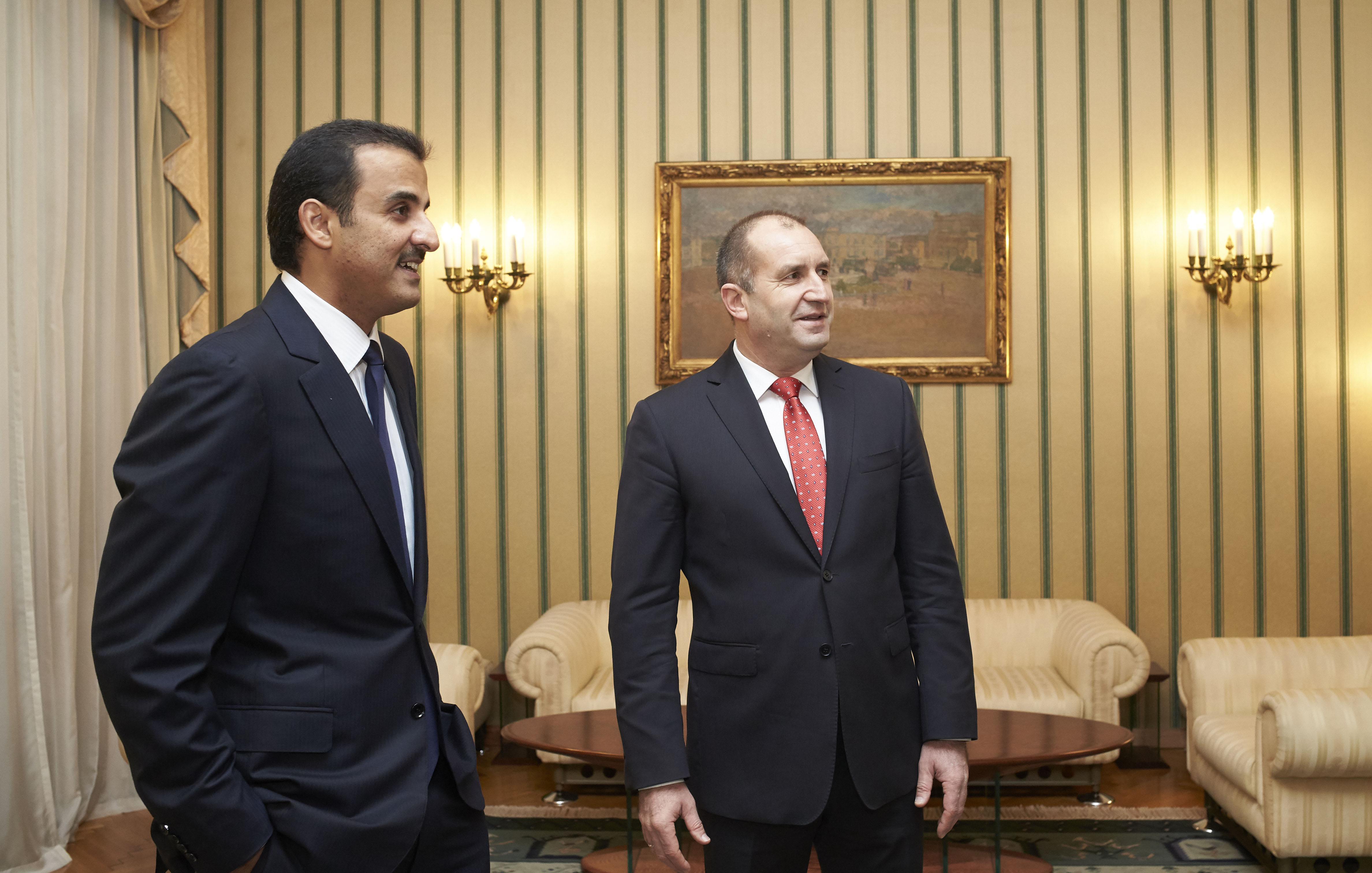 Президентът Румен Радев се срещна с емирът на Държавата Катар Шейх Тамим бин Хамад Ал-Тани