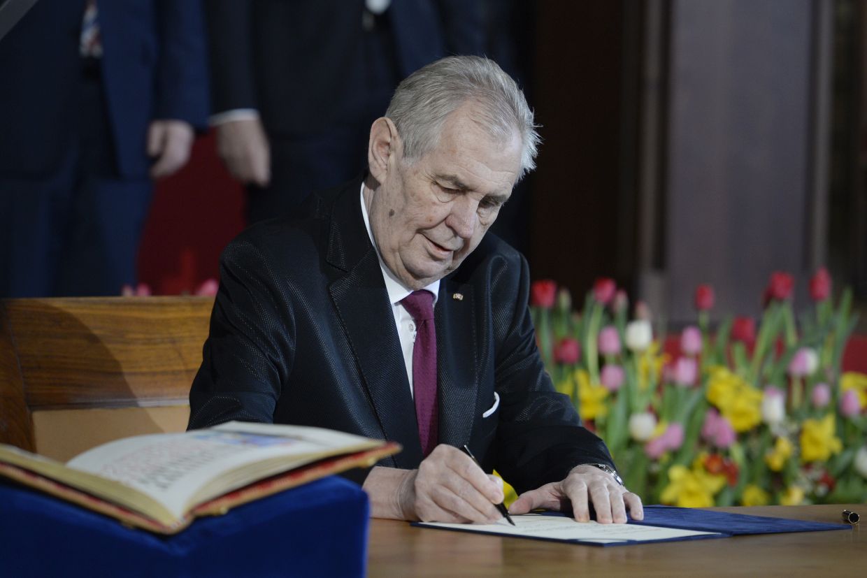 Чешкият президент положи клетва за втори мандат
