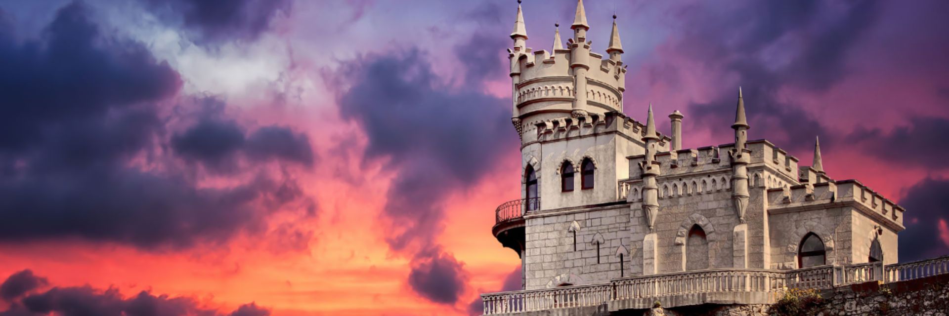 Кримски готически замък с драматична история