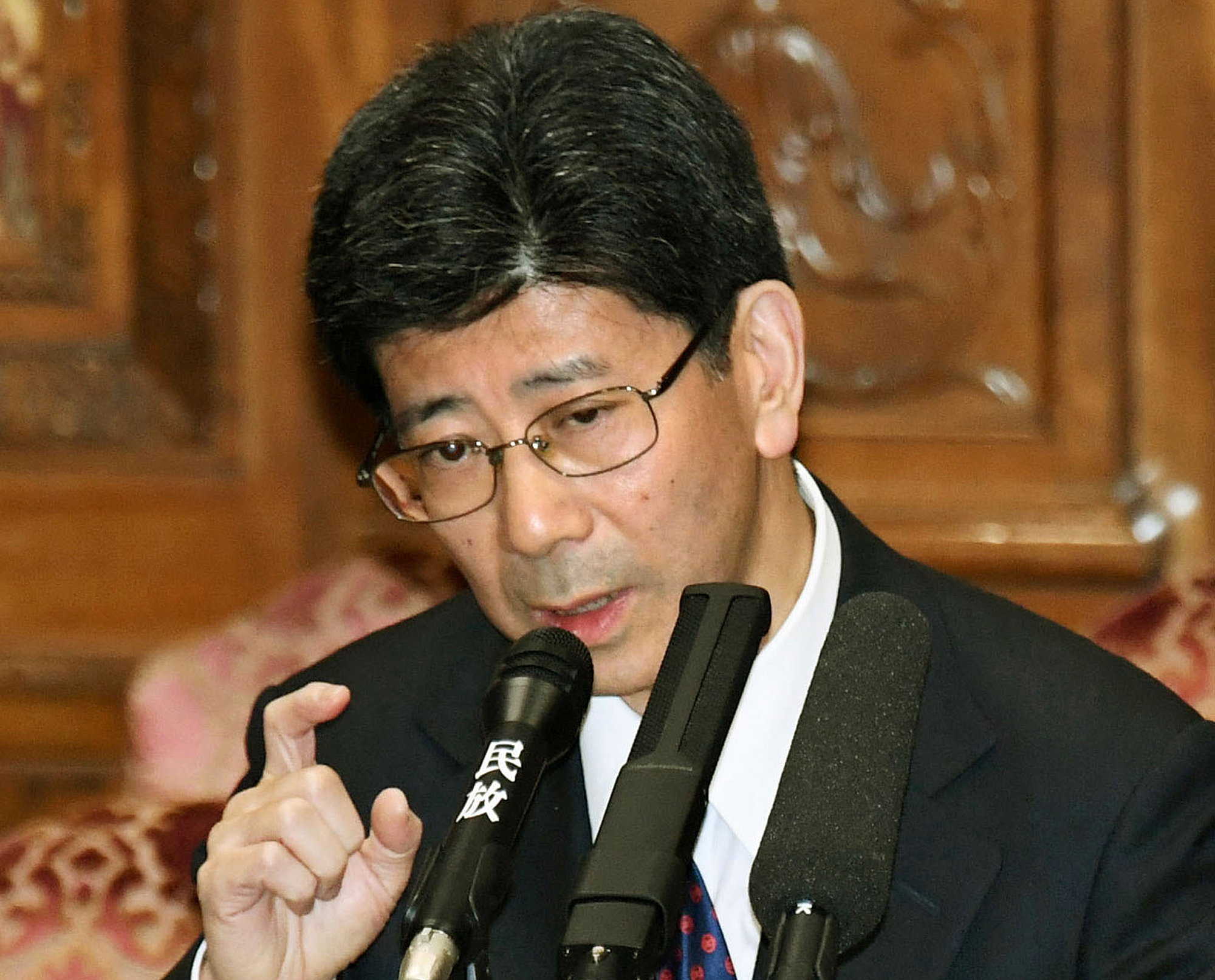 Ръководителят на японската данъчна служба Нобухиса Сагава подаде оставка след скандала