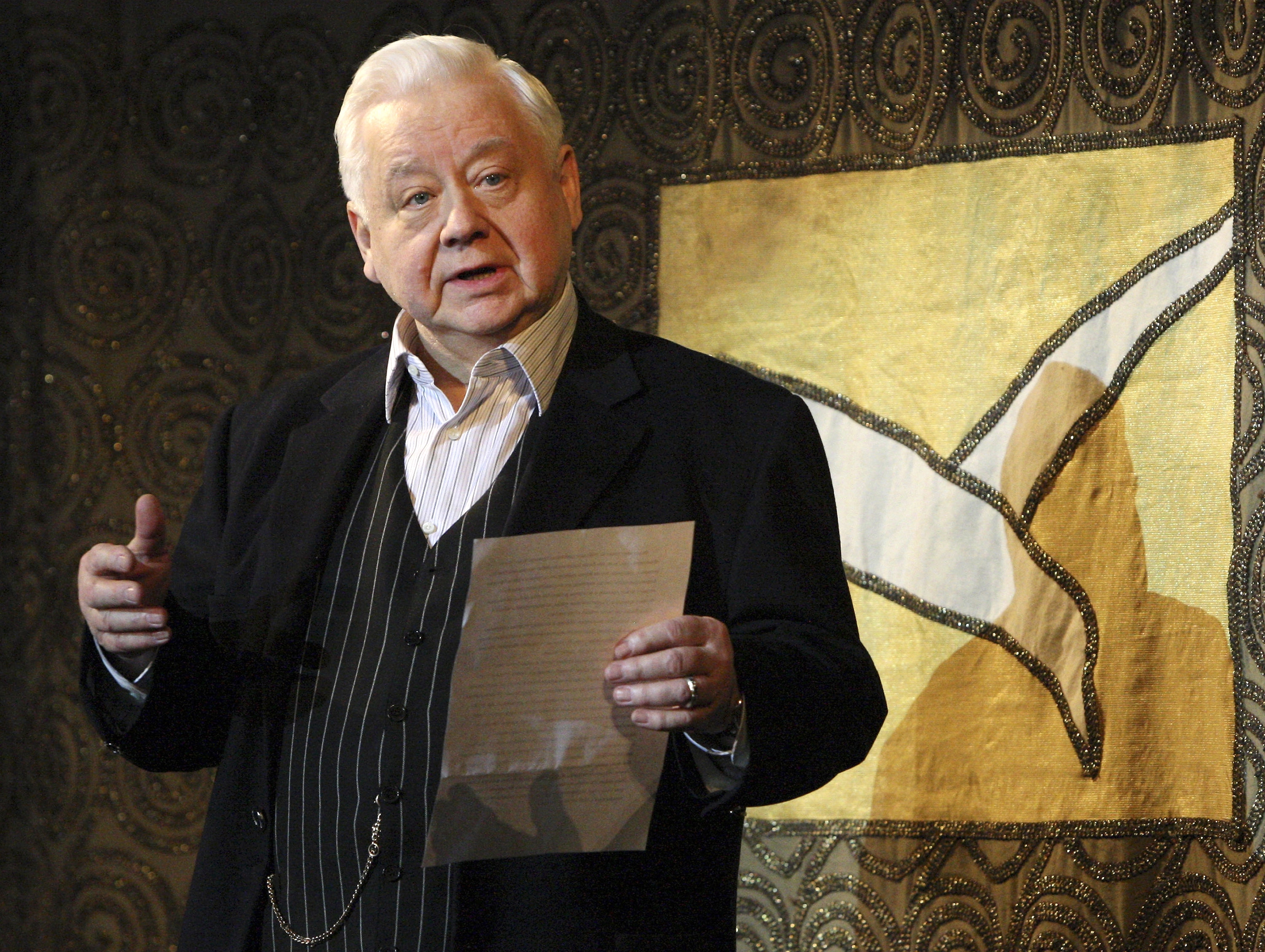 Олег Табаков говори по повод 150 г. от рождението на Чехов през 2010 г.