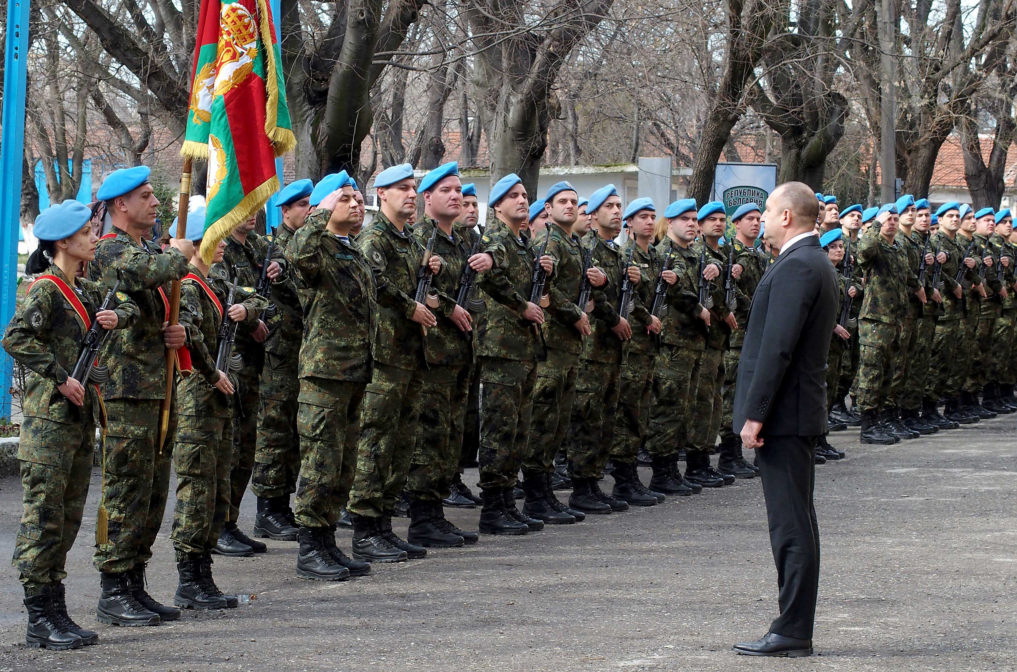 Президентът Румен Радев беше на посещение в 68-ма бригада ”Специални сили” в Пловдив