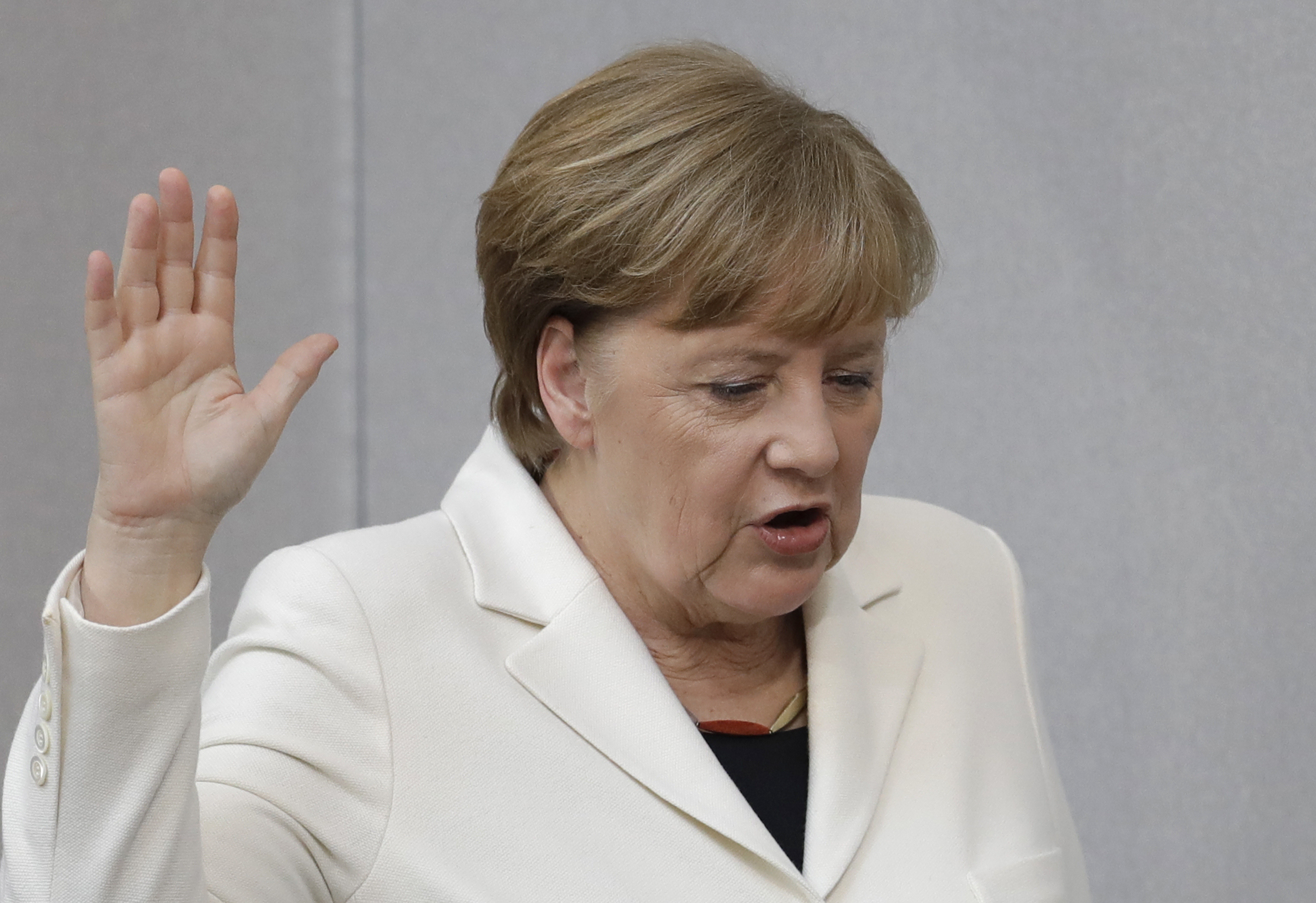 Ангела Меркел полага клетва като канцлер на Германия