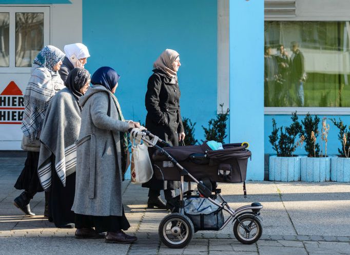 Австрия депортира жени и деца мигранти в Хърватия