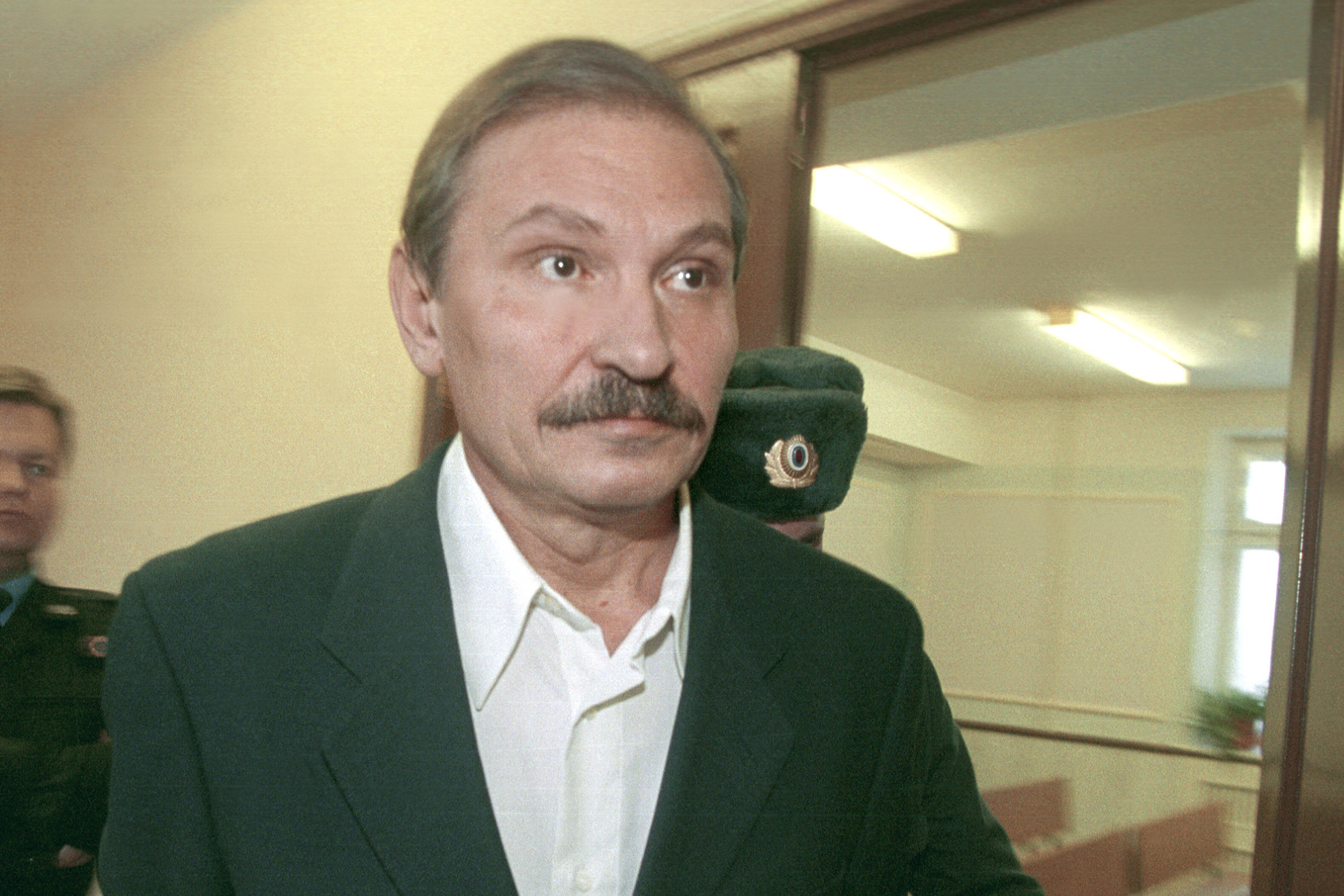 Николай Глушков беше намерен мъртъв със следи от душене