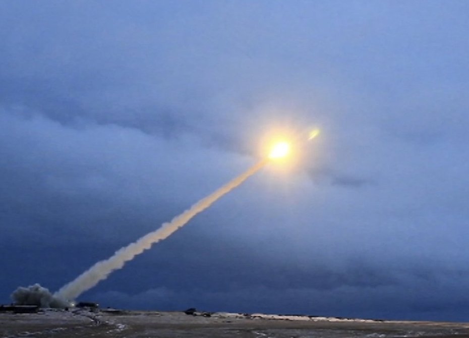 Руската крилата ракета с ядрен двигател ще се нарича ”Буревестник”.
